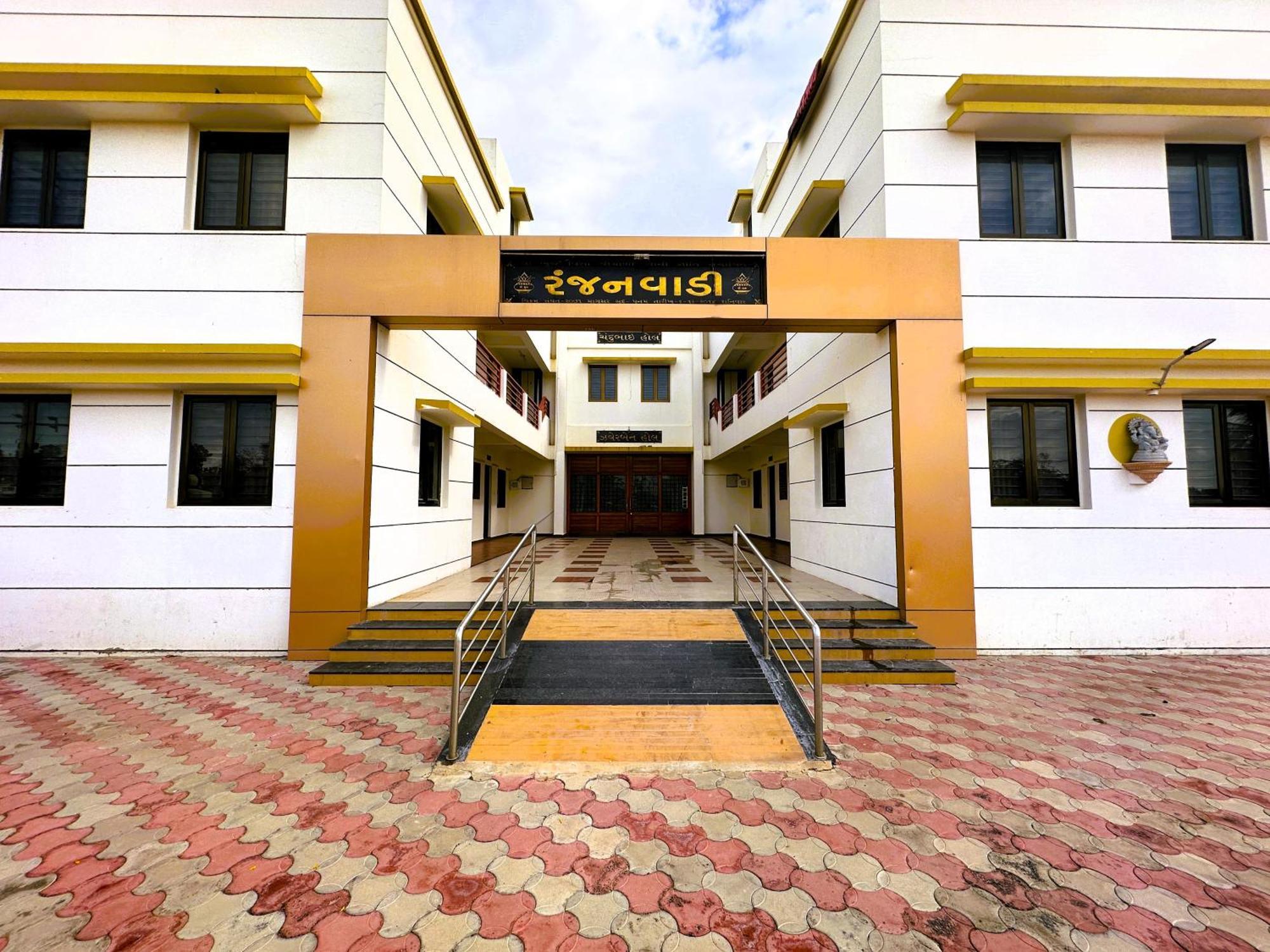 Ranjan Vadi Hotell Bhuj Exteriör bild