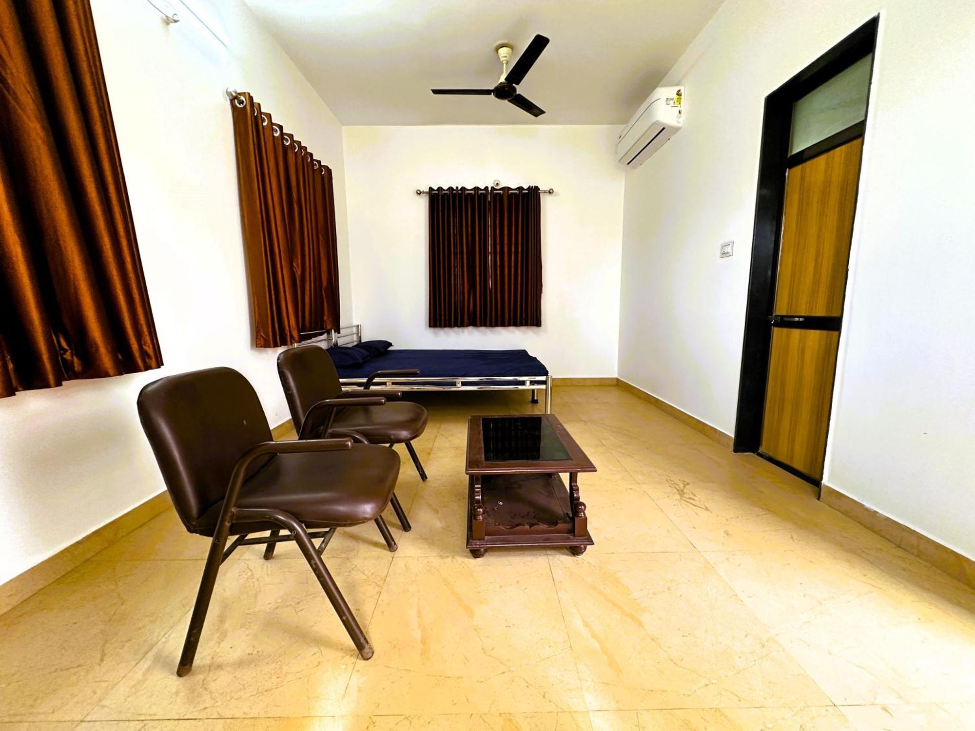 Ranjan Vadi Hotell Bhuj Exteriör bild